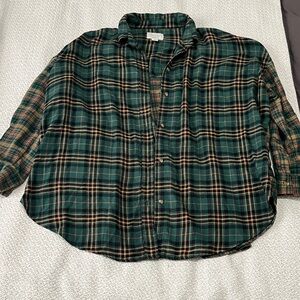 American Eagle Green Plaid Oversized Button-Up